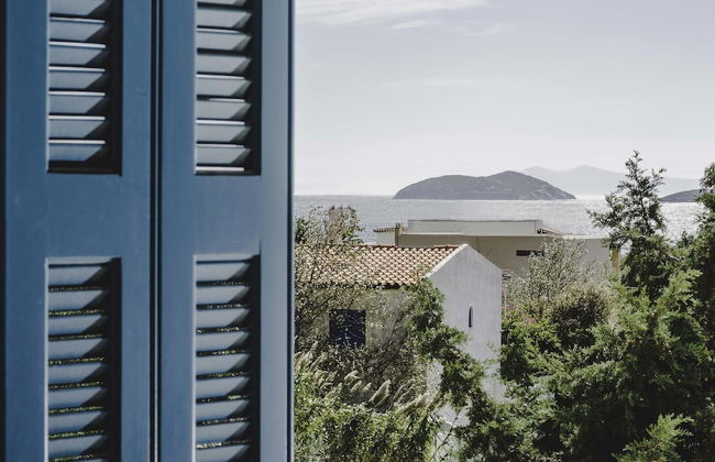 Andros Maisonettes - Photo 1