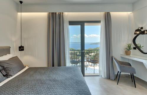 Marea Luxury Suites - Photo 71