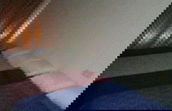 Room in Guest Room - Negotiating Men: Special Guest Artists - Foto 4