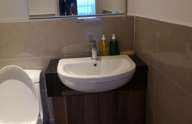 Imperial Suites - Photo 23