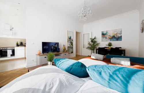 Erstklassiges Ferienapartment Citynah mit 1 Schlafzimmer - WiFi, TV, Küchenzeile, Waschmaschine&Trockner - Foto 9