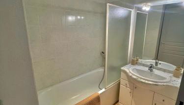 appartement en résidence très bien situé - Foto 4