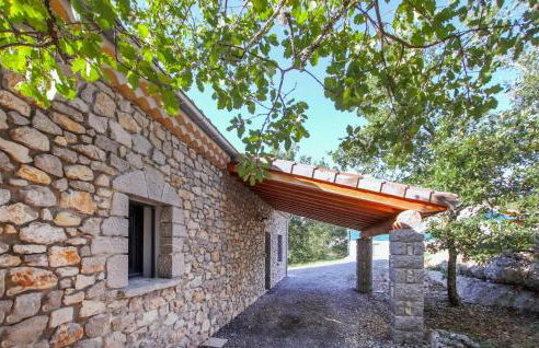 Gorgeous Home In Labeaume With Kitchen - Photo 15