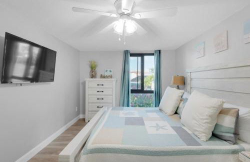 Enclave 201b- Two Pina Coladas - Foto 29