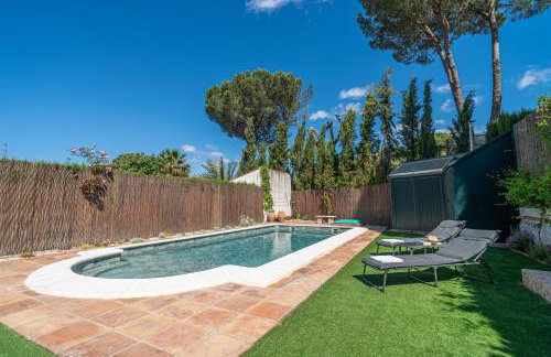 Casa familiar junto al lago con zona de juegos, cine y BBQ - Foto 14