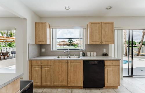 Waterfront Villa with Beach, Game Room, Cinema and Spa - Foto 34