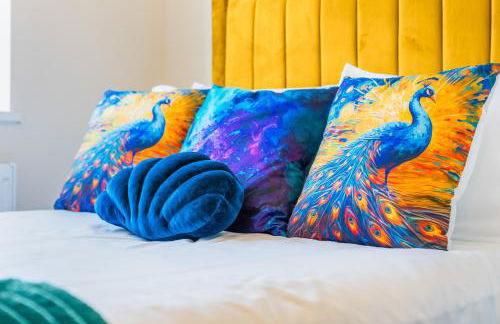 Stylish Home Hot Tub EV Parking - Foto 20