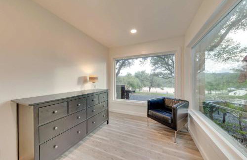 Beach House 2 on Lake LBJ - Sleeps 24 - Foto 49