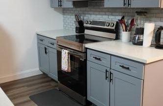 Stylish 4BR Prime Location Close to All! - Foto 50