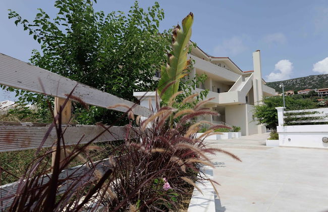 Maggana Residence - Photo 51