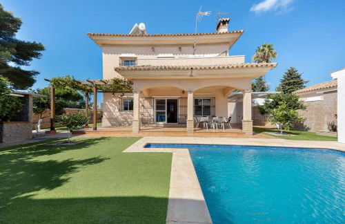 Chalet con Piscina Privada - Foto 1