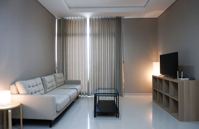 Best Location 2BR Ciputra International Apartment - Photo 22