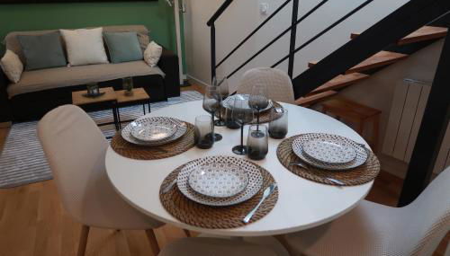 Duplex cosy à 7 minutes à pied du RER Nanterre ville - Foto 2