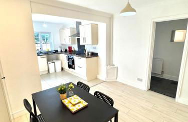 Rushden Home - Perfect for Contractors - Free Parking - Sleeps 5 - Garden - Netflix and HDR TV - Foto 26