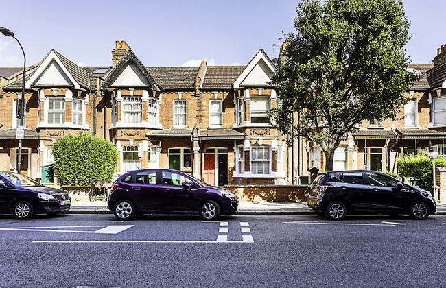Cozy 2 Bed Apartment in Chiswick - Foto 25