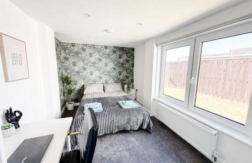 Luxury Nest 10 Guests Free Parking Middlesbrough - Photo 60