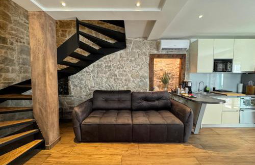 Luxury Apt Petra in 400 year old stone house 4+2 - Photo 21