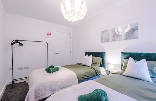 Spacious Deansgate Apartment, Free Park, Sleeps 8 - Foto 15