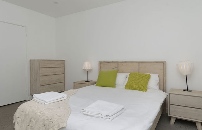 Sunset Place Apartments - Photo 18