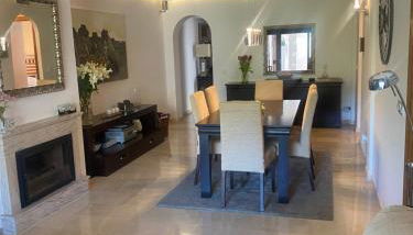 Modern Apartment in Benahavis Village Centre with Underground Parking - Photo 5