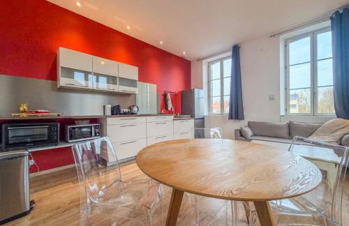 La Rose Urban avec Parking privé et Gare à 2 min - Foto 2