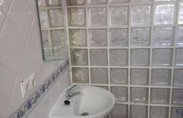 CASA INDEPENDIENTE EN NERVION JUNTO A PARADA DEL METRO - Foto 9