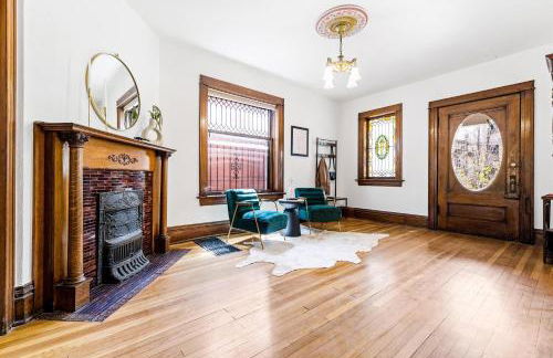 Chic Victorian Manor - Sleeps 12 - Congress Park - Foto 8