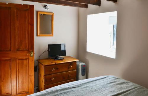 Rock Cottage - Photo 9