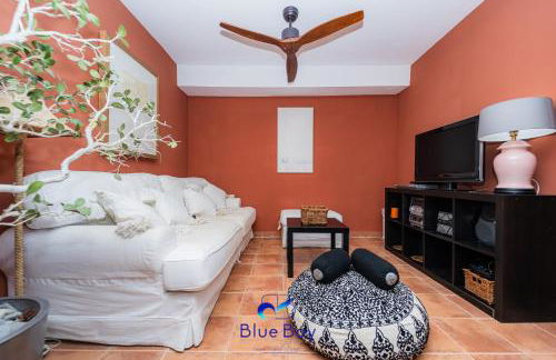 Al Alba Townhouse with Community Pool and Padel - Foto 16