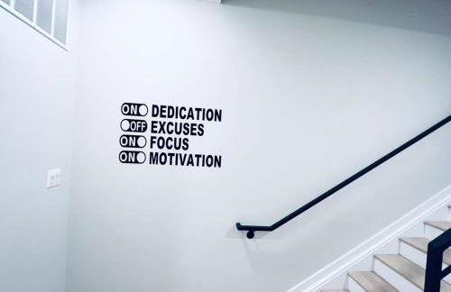 Designer 3BDR Penthouse with Private Rooftop Monument Views Near Popular H Street Corridor Parking Included Free Cancellation - Foto 33