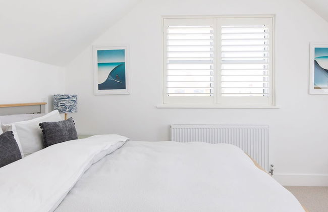 Delightful Seaside Hideaway 5 Mins to Beach - Photo 23