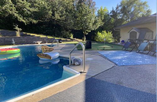 Large Recreational Retreat - Foto 19