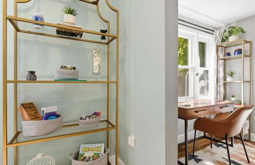 Bright & Spacious 3BR Cottage Minutes to DC - Foto 21