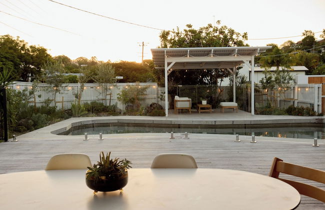 Tugun Retreat - 5BRM Home with Pool - Photo 17