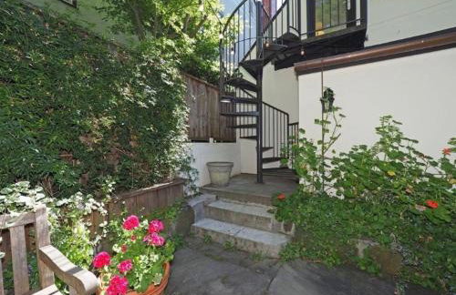 Timeless Elegance-5BR 1930s Home - Photo 11