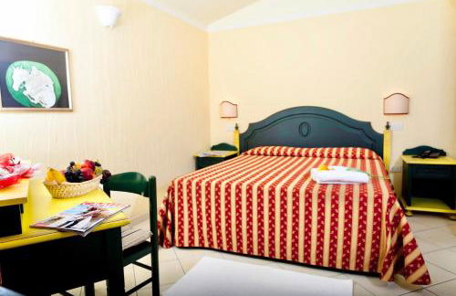 Residence with swimming-pool in Arborea just 300 meters from the beach - Foto 31