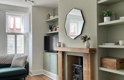 Emerson House, dog friendly with log burner close to waters edge and harbour - Photo 1