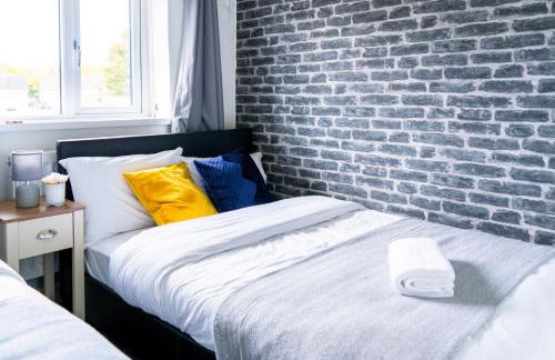 House - Sleeps 10 - Parking - Stn Close - Foto 19