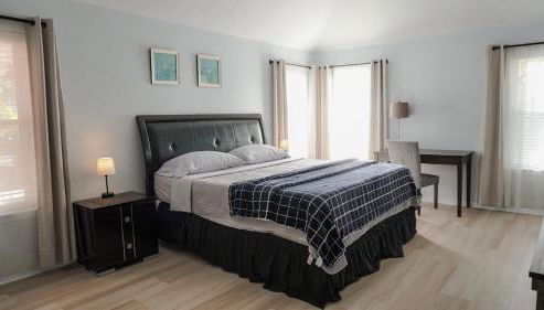 Maple House Romantic Getaway WHot Tub Near IAH - Foto 4