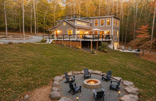 Secluded Catskills 3BR with Hot Tub & Roof Deck - Foto 1