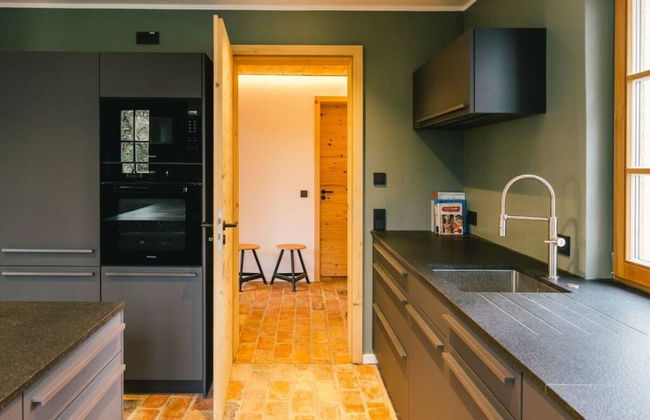 Cloud 9A Comfortable Holiday Residence - Photo 12