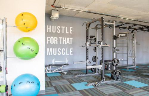 Luxury Studio Apt Near Brady St with Balcony and City View - Foto 29