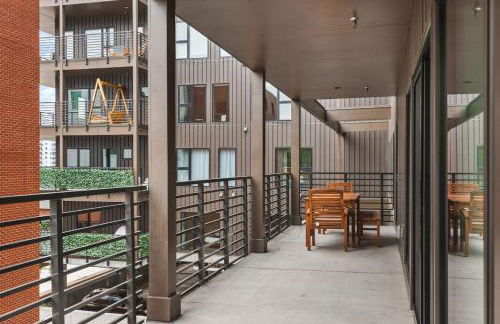 Luxury in The Gulch with Patio Pool Walk to Broadway - Foto 35