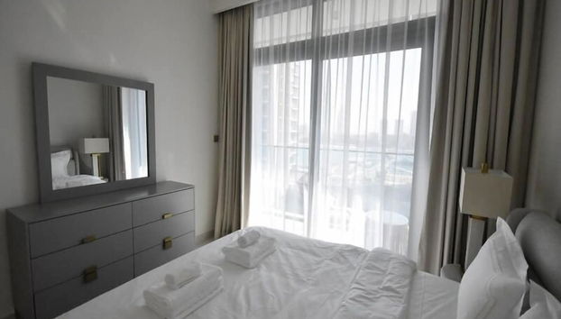 Bliss 1BR Haven with Stunning Sea Views - Foto 2, Habitación