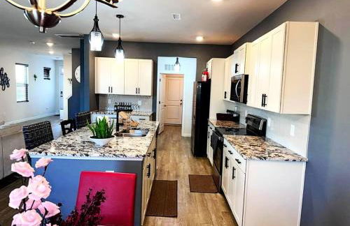 Simple Elegant Single Family Home DT Raleigh - Foto 68