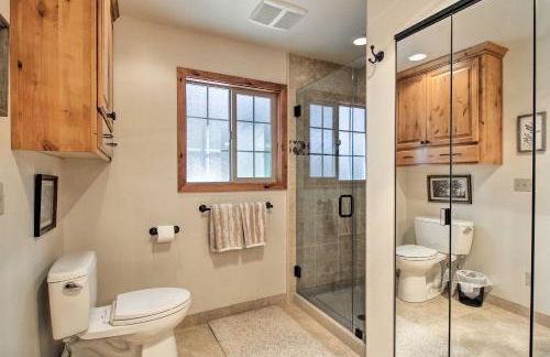 Hot Tub and Lake Tahoe Views Waterfront Retreat - Foto 13