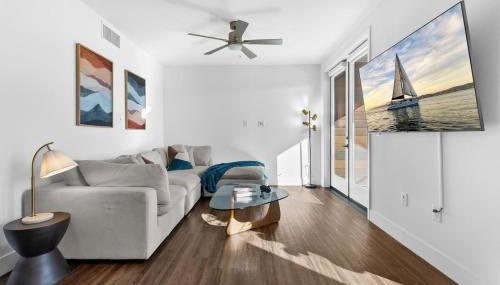 Amethyst Sky Loft - Elevated Two-Story Waterfront - Foto 2