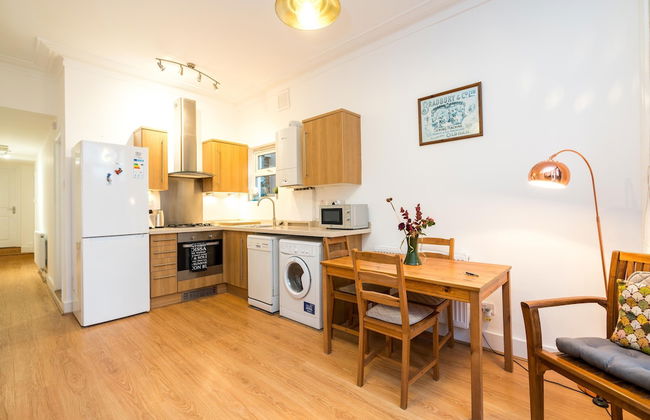 NEW Stylish 1 Bedroom Flat With Garden London - Foto 9