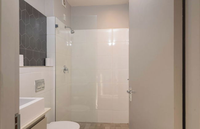 The Bond Square - Photo 11