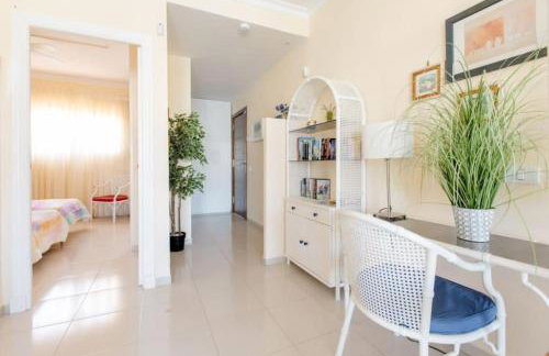 Book Inn Golf Park Sunny Cozy Apartment near the Ocean with large double terraces, fiber WIFI, 3 pools, bbq Tenerife South - Foto 24
